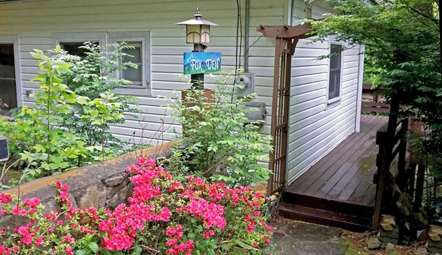 Peaceful Mountain Cottage, Deck with Gazebo