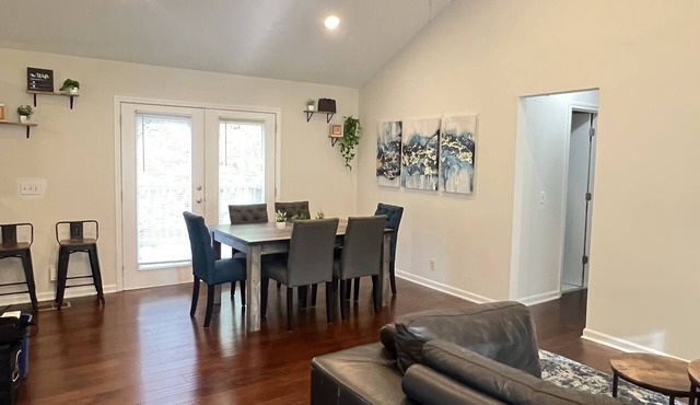 Peaceful Nashville Retreat-Near Hospitals+Downtown;Family+ Ext Stay Friendly