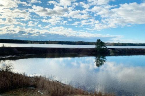 Peaceful Oasis by the Great Salt Bay 3BR 2Ba