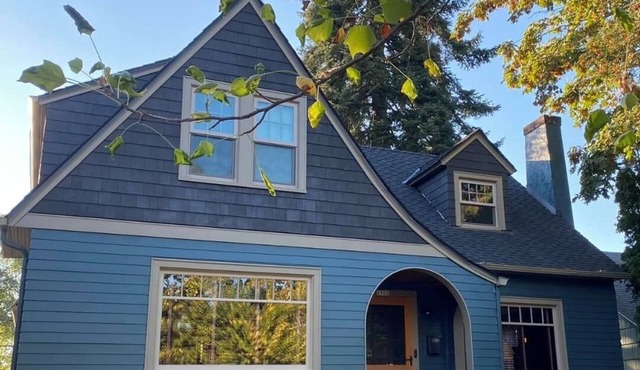 Peaceful Oasis Hip NE Alberta Arts COZY Long-Term Stays Only 30+ Days Pet FNDLY