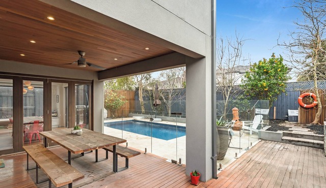 Peaceful Parkdale Retreat