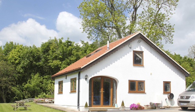 Peaceful pet friendly hill farm getaway in beautiful countryside near York