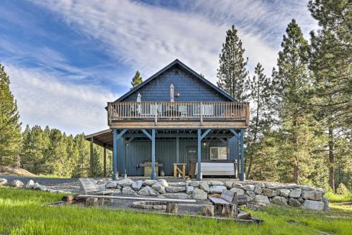 Peaceful Pines - Cascade Cabin with Hot Tub!
