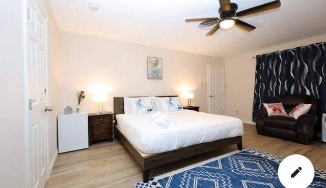 Peaceful place, private entrance, private Room, private bathroom