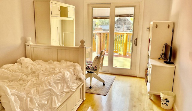 Peaceful Place to stay in Berkeley