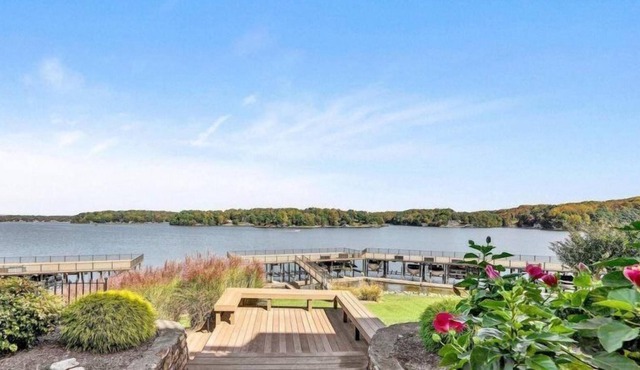 Peaceful Point - Fantastic Upscale Condo Available Ready for Vacation?