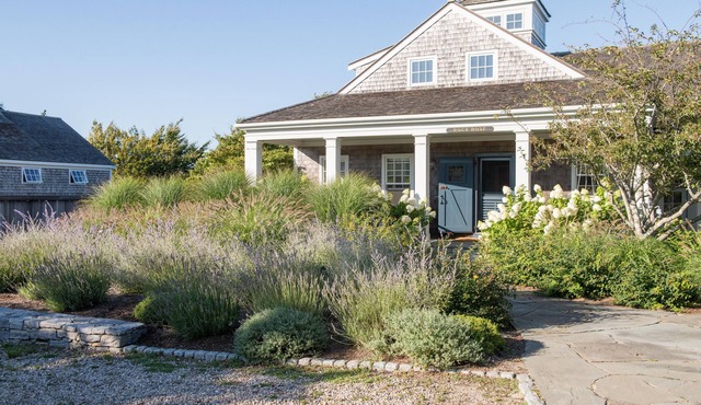 Peaceful Polpis Private Estate