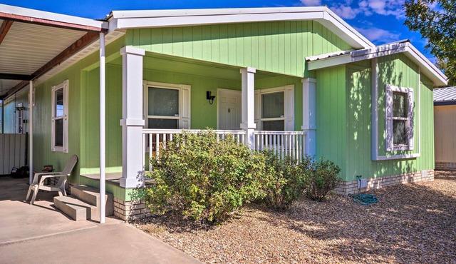 Peaceful Portales Escape w/Patio & Grill!