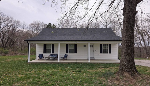 Peaceful private 3 BR new home near Mammoth Cave.