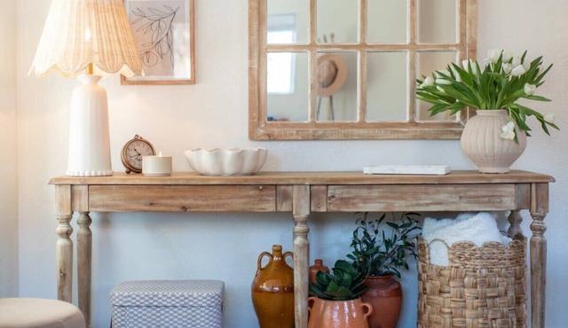 Peaceful + Private Designer Home - Great Location!