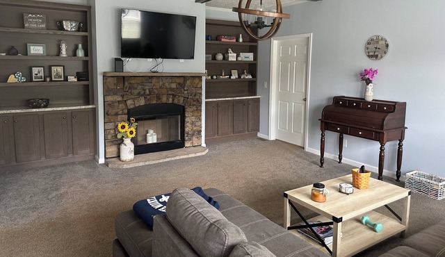 Peaceful, private home located just minutes from all Smith Mountain Lake offers