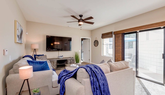 Peaceful Private Patio and Amenities Galore!