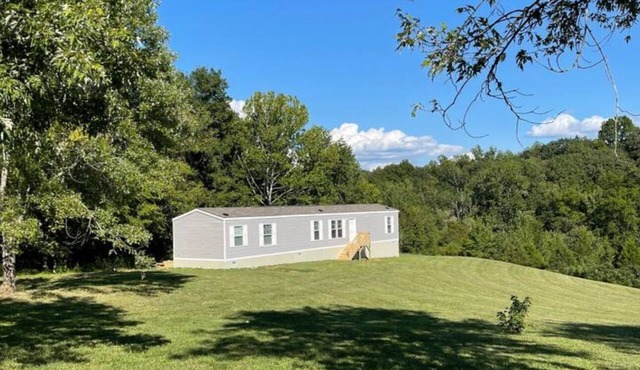 Peaceful Private & Unique in beautiful Providence