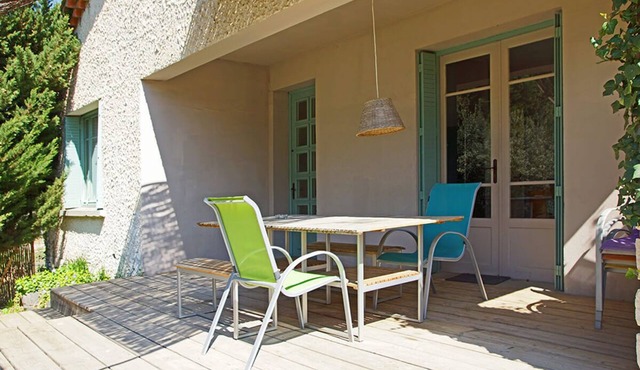Peaceful Provençal house on an organic vineyard