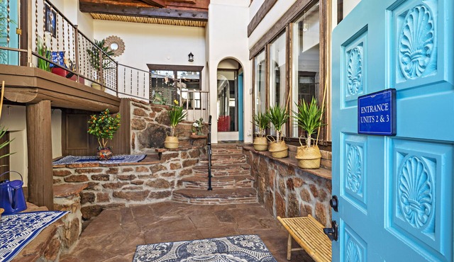 Peaceful & Quaint Guesthouse - 15 min to Santa Fe Plaza - Dog welcome!