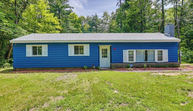 Peaceful Queensbury Haven on Creek w/ Fire Pit!