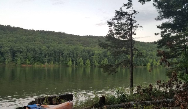 Peaceful, Quiet Lakefront Home