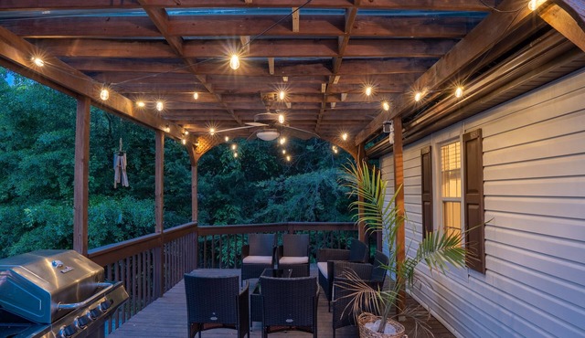 Peaceful Retreat on Lake Norman/Pontoon Boat ava.