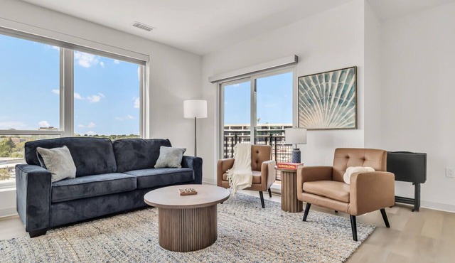Peaceful & Relaxing 2BR | Cleveland Clinic
