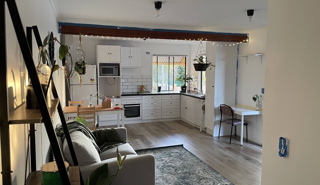 Peaceful Renovated Unit