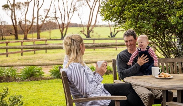 Peaceful renovated farmhouse in the middle of Kangaroo Island
