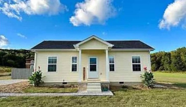 Peaceful rental near Conley Bottom & Burnside