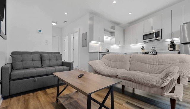 Peaceful Retreat | City Views, Close to Broadway