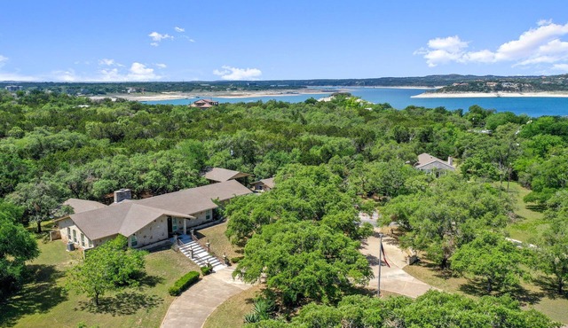 Peaceful Retreat near Lake Travis & Volente