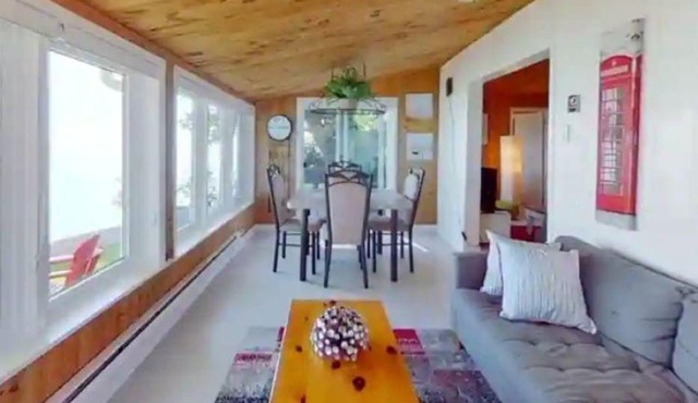 Peaceful retreat on the Shores of Lake Erie