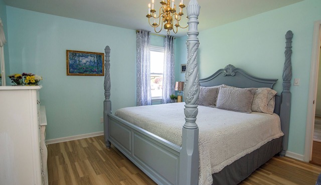 Peaceful Retreat Near Downtown Fredericksburg and Rappahannock River