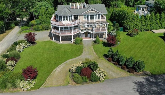 Peaceful Retreat with Beautiful Sunsets and Bay Views
