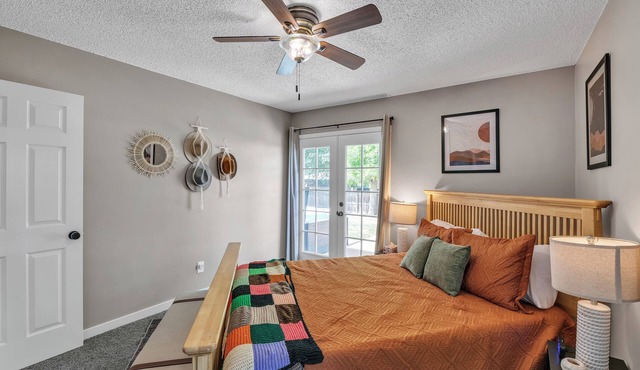 Peaceful Retreat with Hot Tub Kid and Dog Friendly
