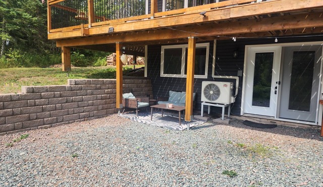 Peaceful Riverside Stay w/Hot Tub & Trail