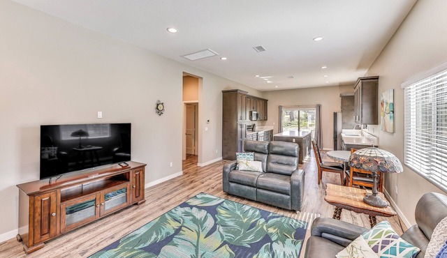 Peaceful Riverside Home w/Patio, 7 Mi to Downtown