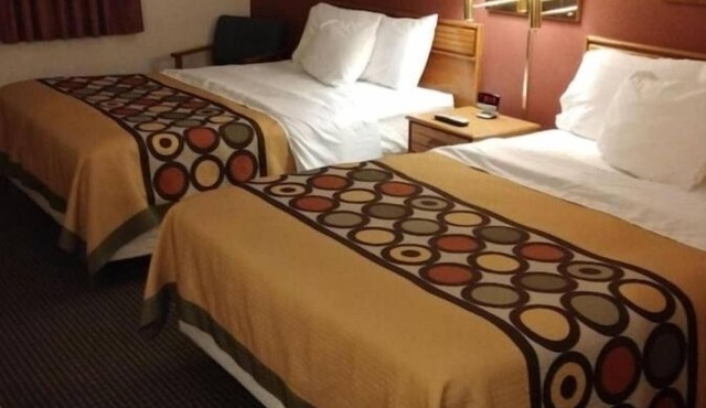 Peaceful Room Near Mount Morris & Culvers with On-Site Parking
