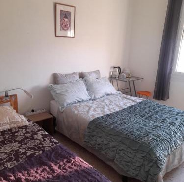 Peaceful room, Thuir centre, view Le Canigou
