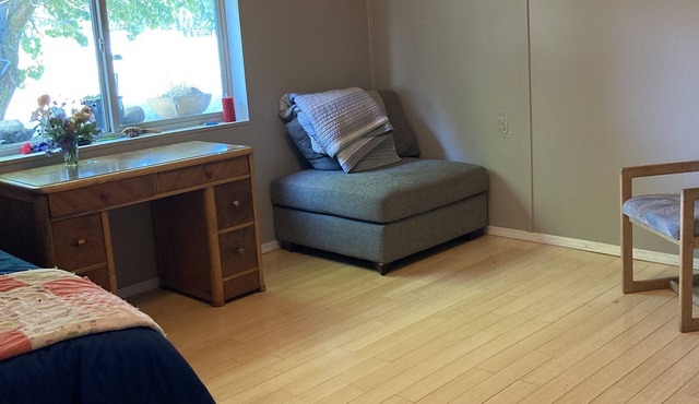 Peaceful Rural country setting Near Crater Lake, Rogue River, Mountains