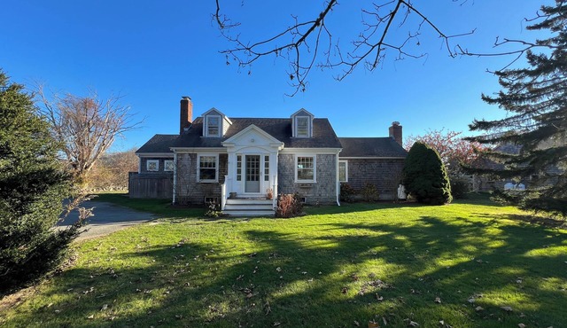 Peaceful Sakonnet Getaway