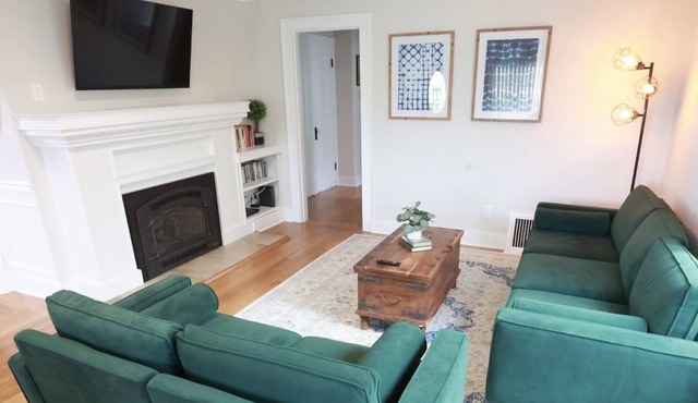 Peaceful Sanctuary near Downtown Everett