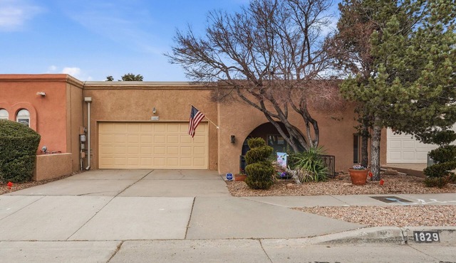 Peaceful Sandia Mountain Retreat - Clean, Comfortable & a Step Above the Rest