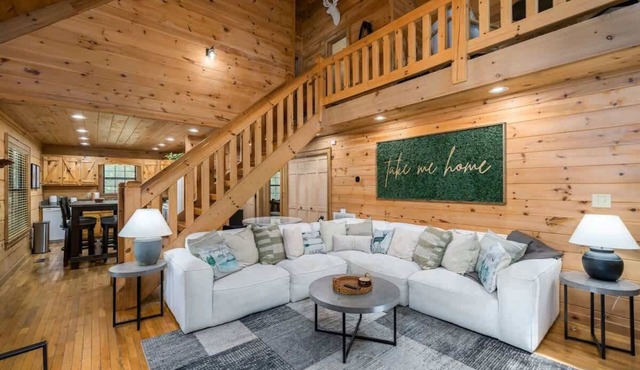 Peaceful Secluded Cabin, Aska