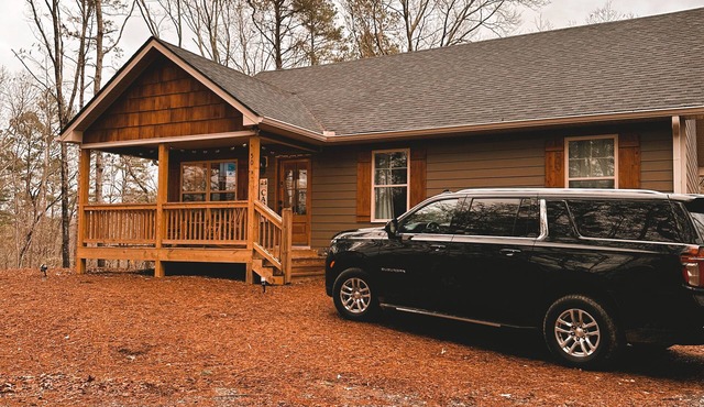 Peaceful & Serene Cabin in the North Georgia Mountains!