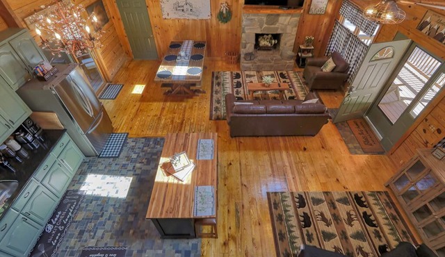 Peaceful Setting but close to beaches!