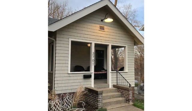 Peaceful Setting & Modern Style