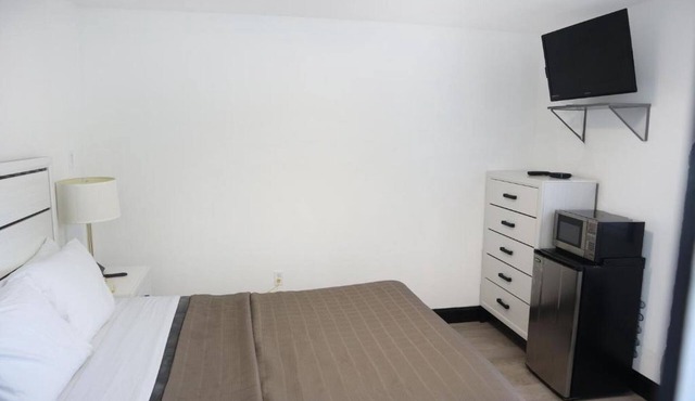 Peaceful Stay near Rockvale Outlets w/Parking Available on Site