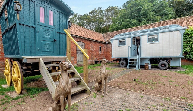 Peaceful Travelers Rest - UK44790