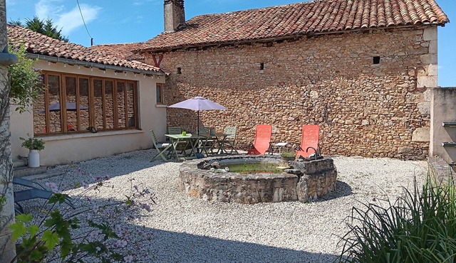 Peaceful Unique Gite In The Countrysidenn Javerlhac-et-la-Chapelle-Saint-Robert