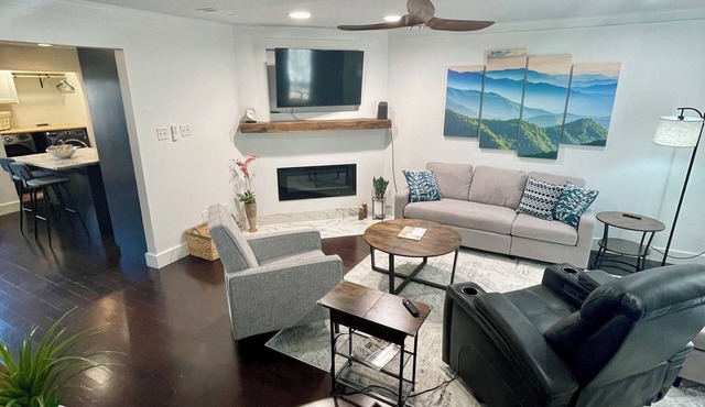 Peaceful Updated 2 bedroom townhome in Shreveport.
