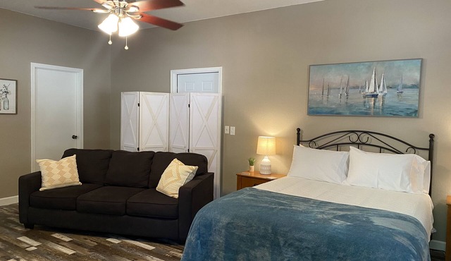 Peaceful updated studio near Lake Tenkiller - 60% discount for 28+ day stays!
