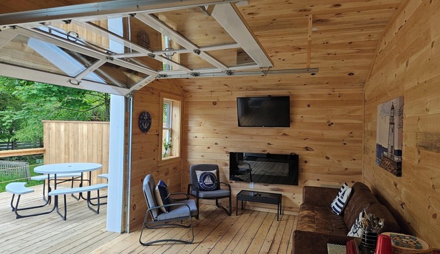 Peaceful vacation home located in the heart of St Andrews-by-the-Sea